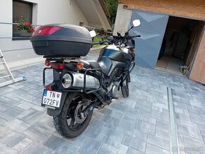 Suziki dl 650 v strom