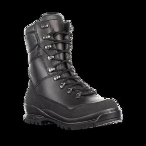 GORE TEX Squad Black velkosť 42