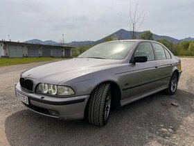 E39 528i 142kW - 1