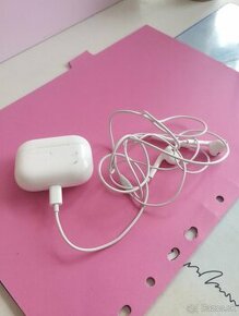 Apple Airpods Pro nabijacie puzdro - 1