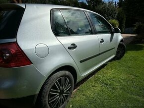 Volkswagen Golf 5 1.4 16V 55kw - 1