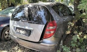 MERCEDES A180 W169 2.0 CDI 2005 predám NÁRAZNÍK, MOTOR 640.9