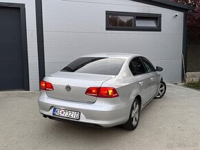 VW Passat B7 1.6TDi Sedan 2012