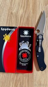 Predam noz Spyderco Military 2 Compression Lock.