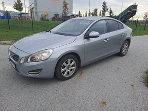 Volvo S60 D2 automat