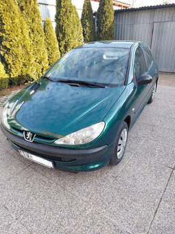 Peugeot 206  1.1 44kw 144 000km