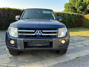 Mitsubishi Pajero 3,2 DI-D, Intense+, RD Lock - 1