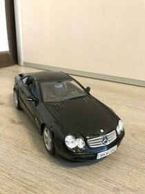 Merceses SL500 1:18