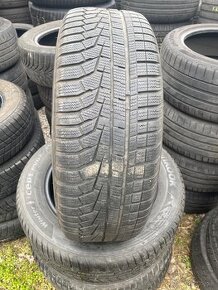 225/60 R17 zimne Hankook