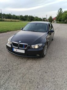 BMW E90 320D - 1