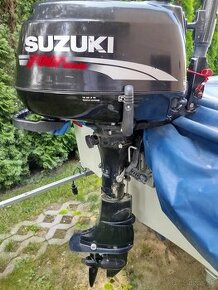Lodný motor Suzuki 5 hp