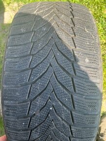 225/40R18.  Zimne 5.8mm - 1