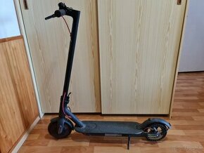 elektrická kolobežka Xiaomi scooter pro