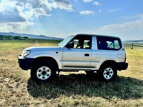 Toyota Land Cruiser 90 - 1