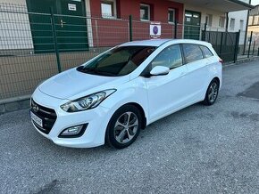 Hyundai i30 CW 1.6 CRDi - 1