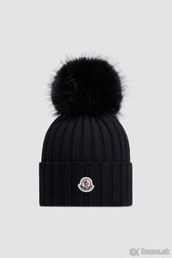 Moncler čiapka - čierna / black