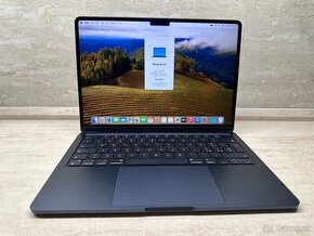 MacBook Air 13 M2 16GB / 256GB (Záruka: 24.11.2025)