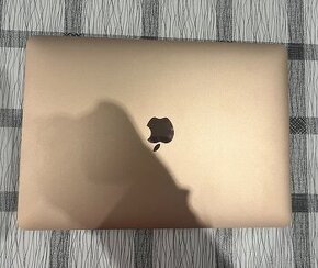 MacBook Air 13 M1 gold