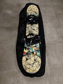 Snowboard head 149 cm + topanky Burton 40