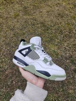 Nike Air Jordan 4 Seafoam