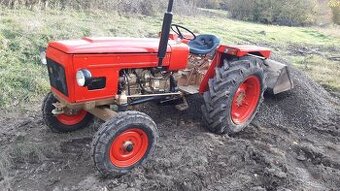 Kúpim Zetor 4911