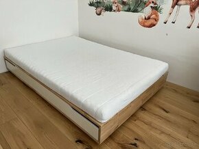 Posteľ ikea MANDAL 140X200 + matrac ÅSVANG