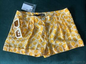 Znackove nove kratasy/shorts - 1