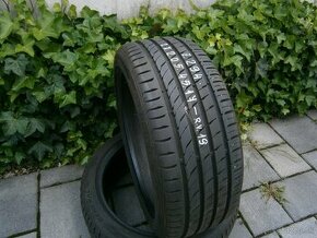 Predám 2x letné pneu Dunlop 205/45 R17 88WXL