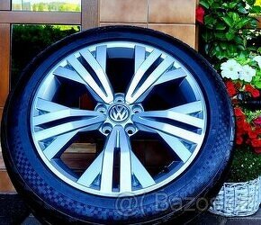 alu R18 5x112, bicolor, pneu 245/45 orig. VW Passat Alltrack