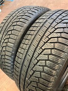 235/55 R17 2ks hankook winter icept