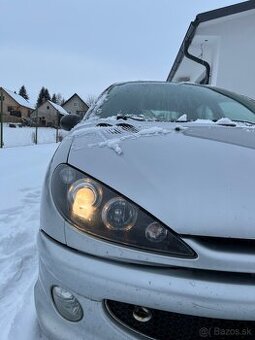 Peugeot 206 - Predne svetla Angel Eyes