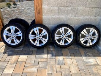 Letná sada org ŠKODA KAROQ 5x112 7J ET45 215/50 R18