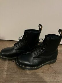 Dr Martens c. 41 - 1