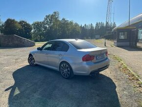 BMW 320d xdrive MPacket - 1