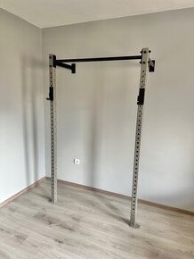 Wallmount rack / klietka o stenu