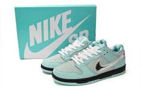 Nike SB Dunk Low Tiffany Lobster