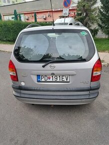 Opel Zafira 1.8 16V - 1