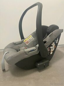 Inglesina Darwin i-Size autosedacka+Isofix baza