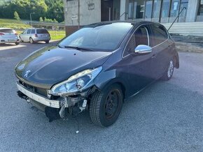 Peugeot 208 1.2 THP automaticka prevodovka