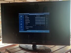 SAMSUNG LCD TV 52"