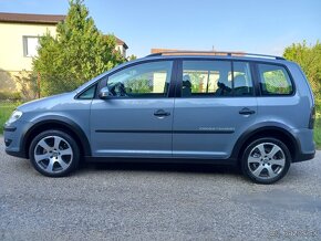 Vw Touran Cross 2.0 TDi 125-Kw DSG 6-ST EXCLUSIVE