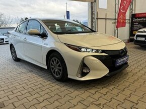 Toyota Prius 1.8 PLUG-IN HYBRID - 1