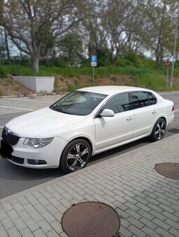 Škoda superb 2.0tdi dsg