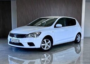 KIA Ceed 1.4 benzín 2010 / Slovák / Komplet história