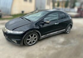 Rozpredam Honda civic 8g 2.2 i-ctdi 103kw