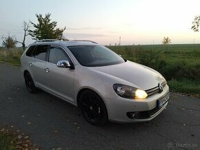 Volkswagen Golf 6 variant 2.0 tdi - 1