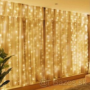 Vianocny LED zaves 300x300 cm