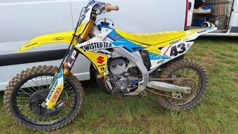 Suzuki rmz 250