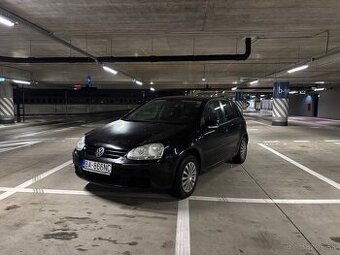 Volkswagen Golf 5 benzín 1,4 16v 55kw