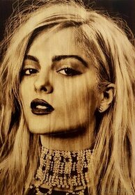 Bebe REXHA - Vypaľovaný obraz